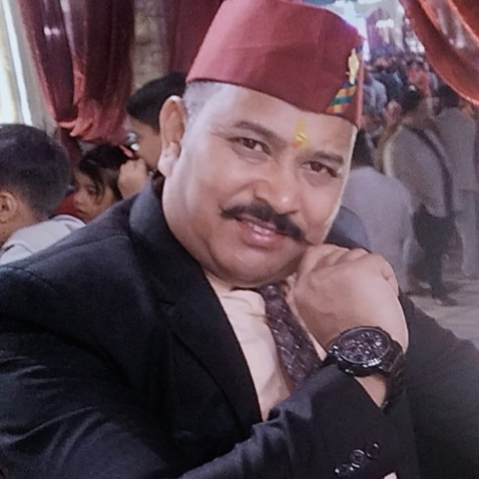 मनोज भंडारी